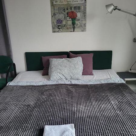 Charmed Homestay - Zaczarowany ワルシャワ エクステリア 写真
