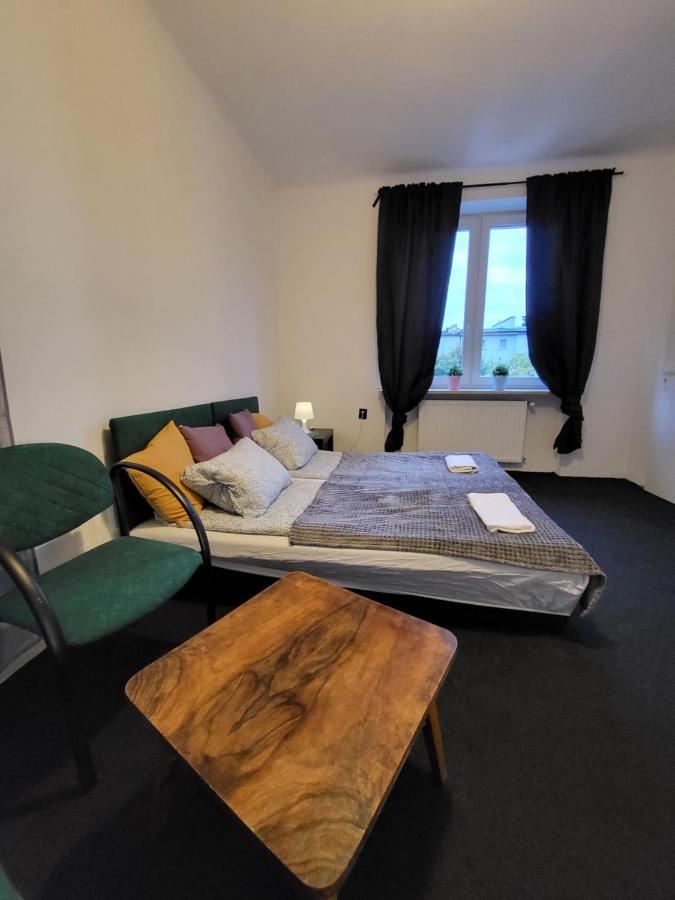 Charmed Homestay - Zaczarowany ワルシャワ エクステリア 写真
