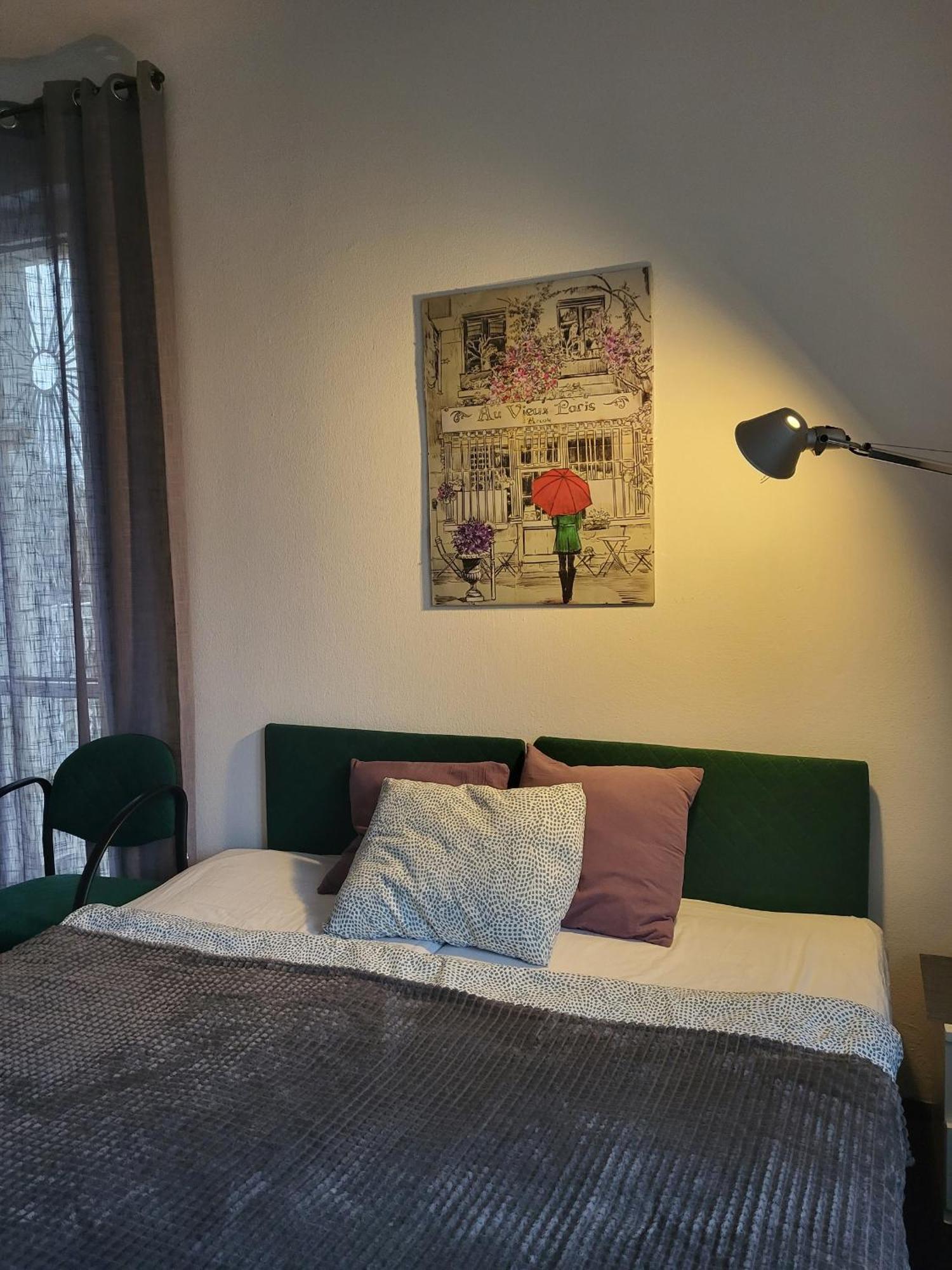 Charmed Homestay - Zaczarowany ワルシャワ エクステリア 写真