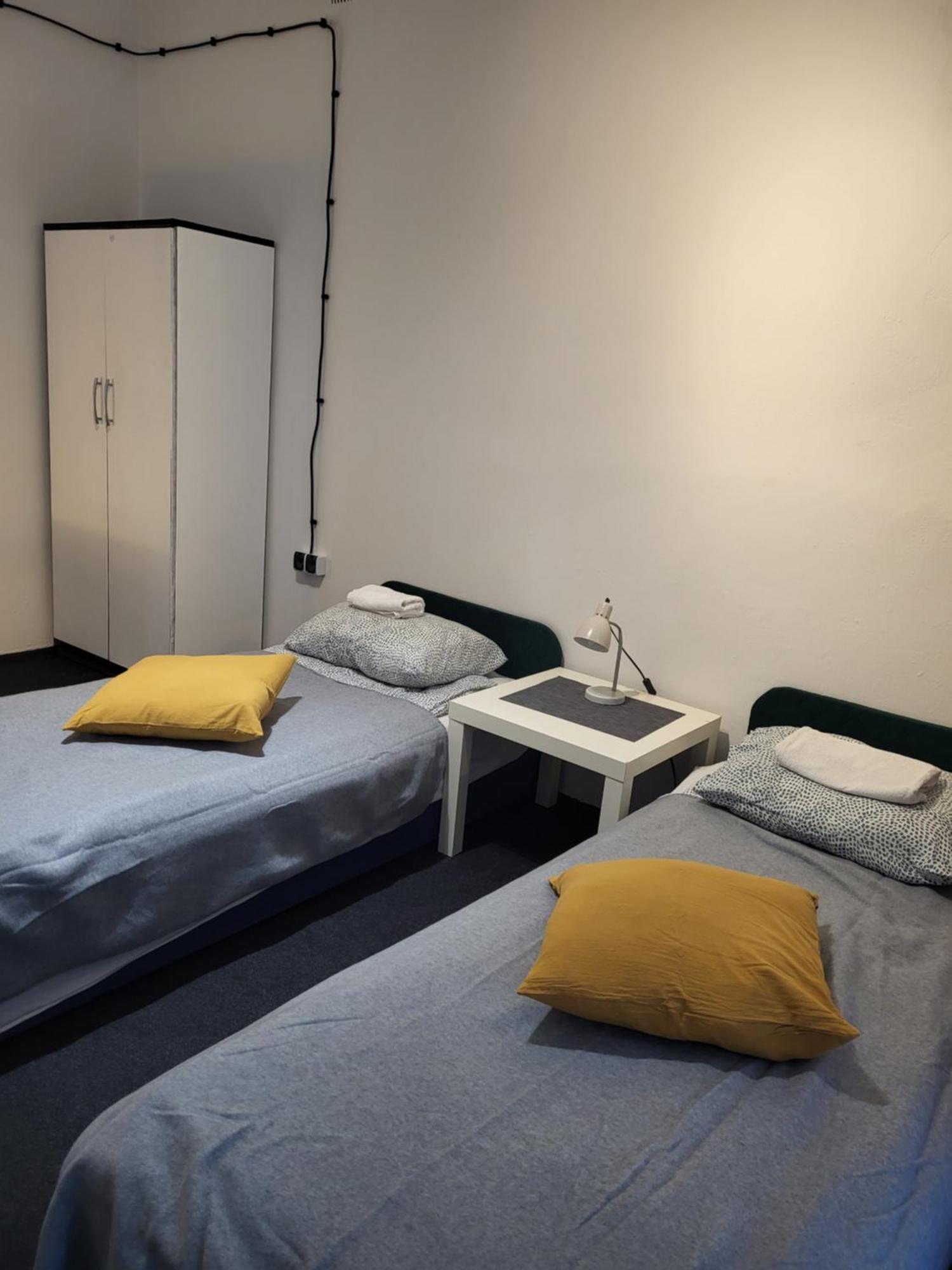 Charmed Homestay - Zaczarowany ワルシャワ エクステリア 写真